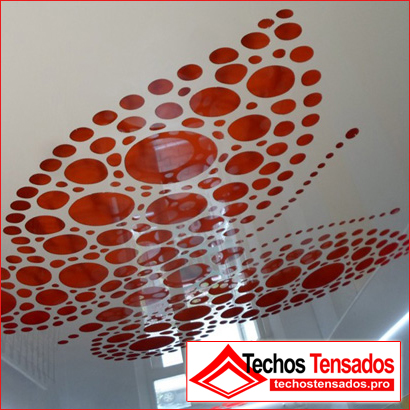 Techos tensados 3D con perforación